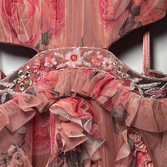 Mac Duggal Barbie Pink Floral Ruffled Cutout Dainty Halter Mini Dress Size 6 - Picture 2 of 16